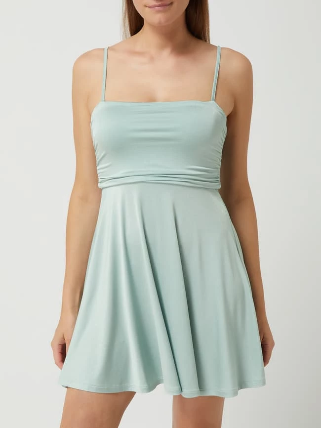 NA-KD PAMELA X NA-KD REBORN Minikleid Mit Stretch-Anteil - Mint – Bild 4