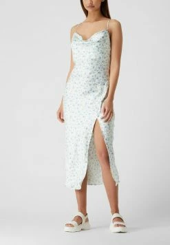 Gina Tricot Maxikleid Aus Satin Modell 'Sally' - Weiß