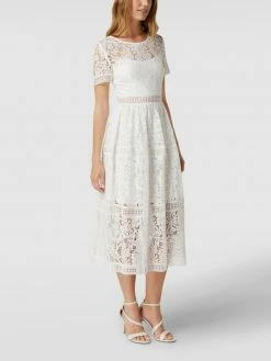 Apart Glamour Kurzärmeliges Brautkleid Mit Floralen Stickereien - Offwhite